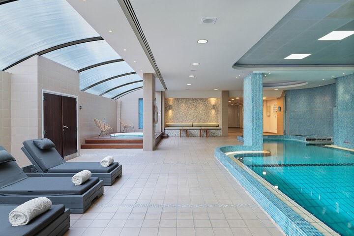 Pool 89 of 168