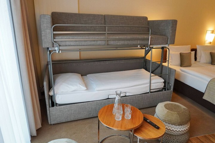 Room 27 of 101