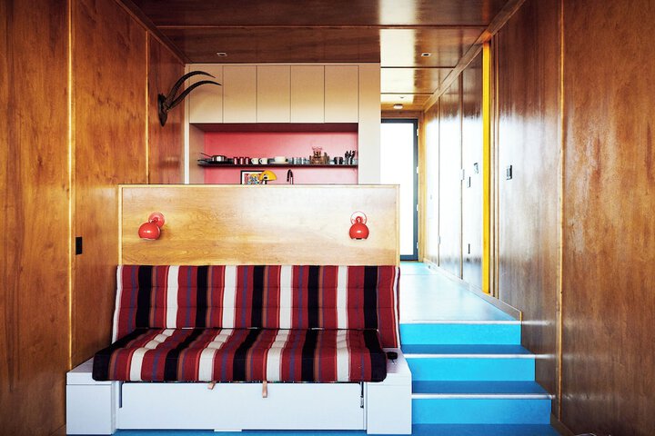 Room 53 of 71