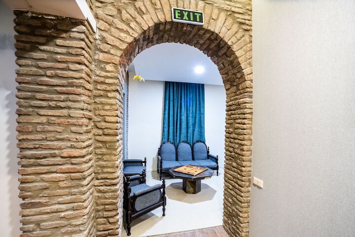 Room 45 of 134