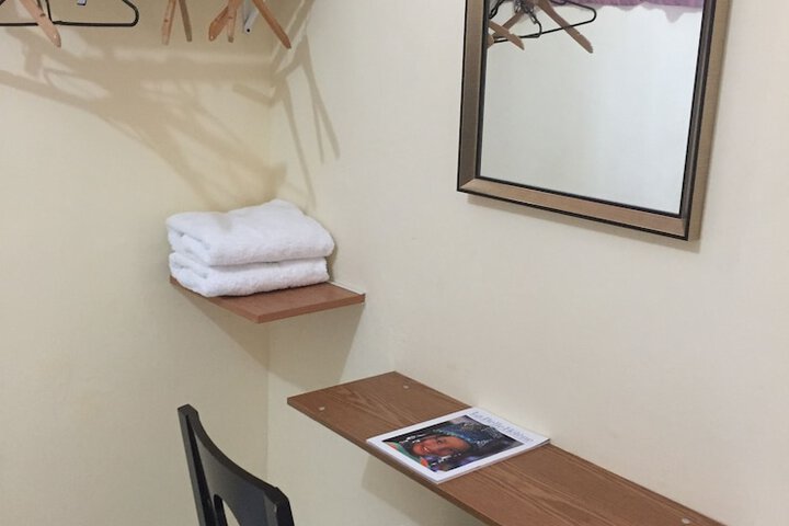 Room 18 of 57