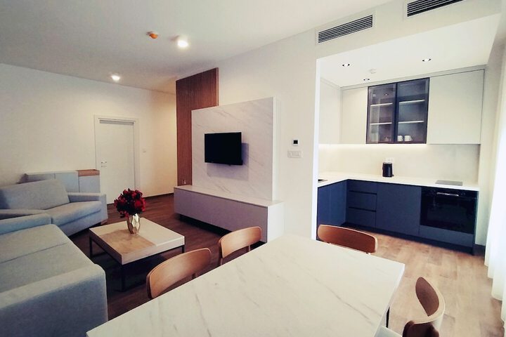 Room 37 of 71