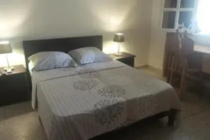 Room 2 of 11