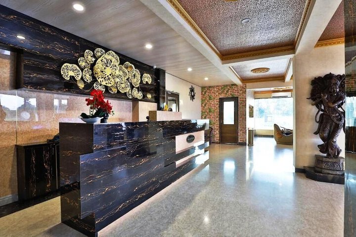 Hotel Interior 7 of 71
