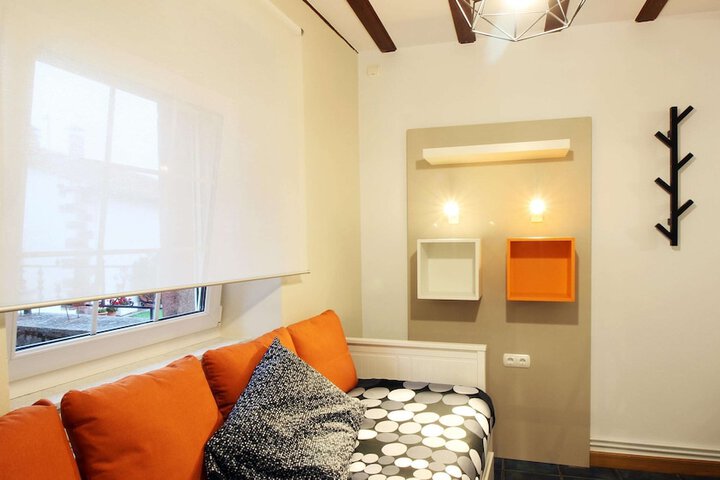 Room 33 of 53
