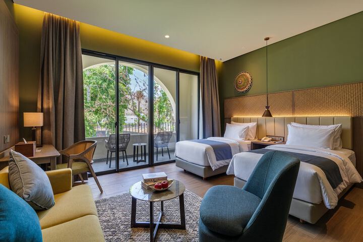Room 46 of 119