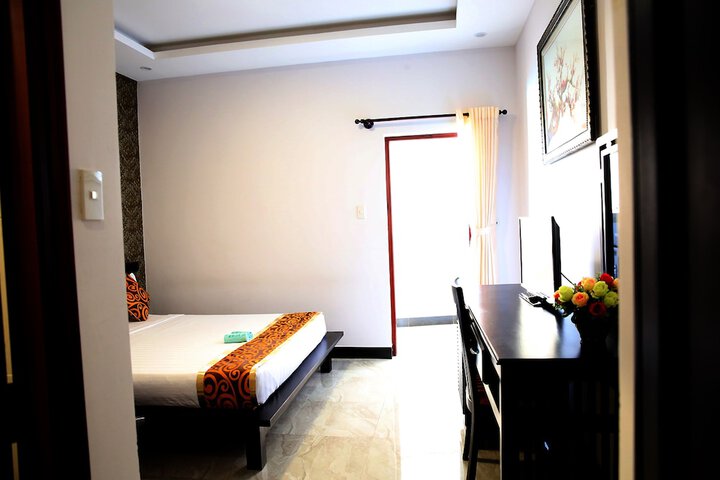 Room 14 of 84