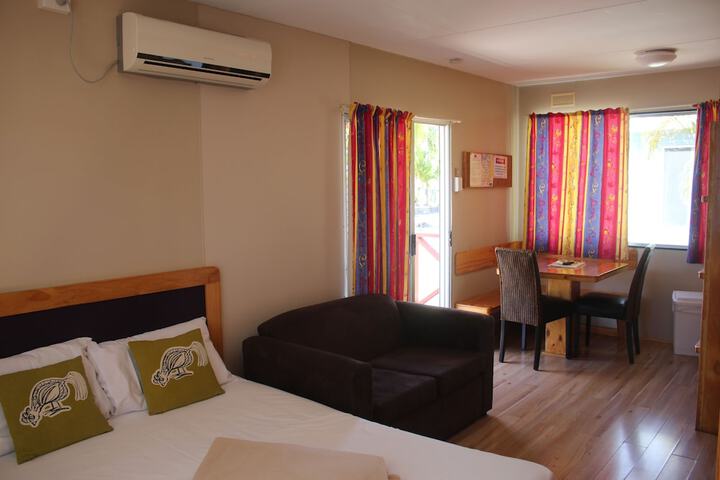 Room 40 of 76