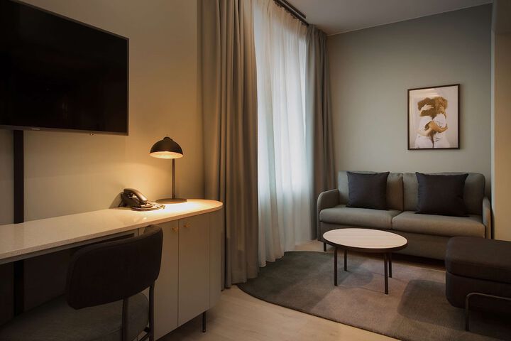 Room 19 of 47