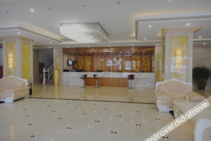 General 9 of 18