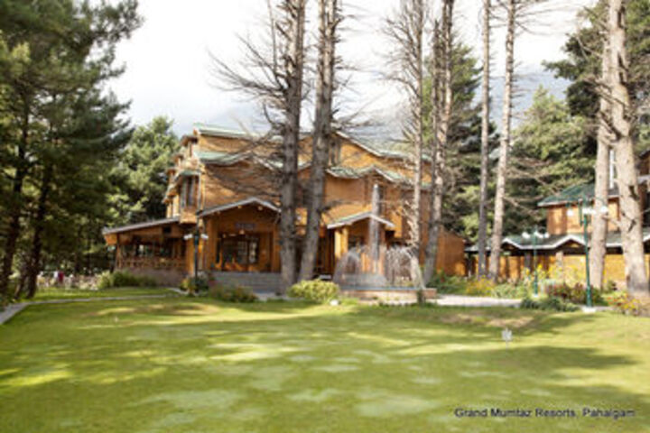 Hotel 11 of 22