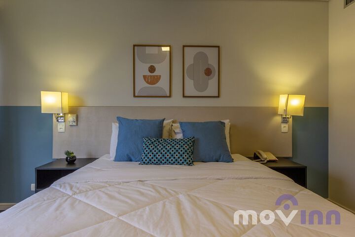 Room 92 of 103