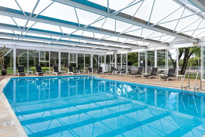 Pool 73 of 132