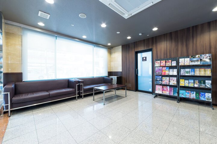 Guest Lobby