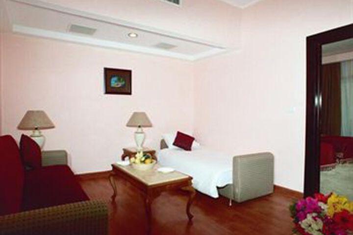 Room 36 of 49