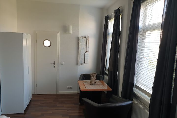 Room 22 of 49