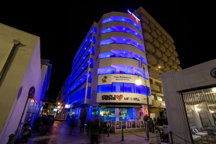 Exterior of Les Palmiers Beach Hotel