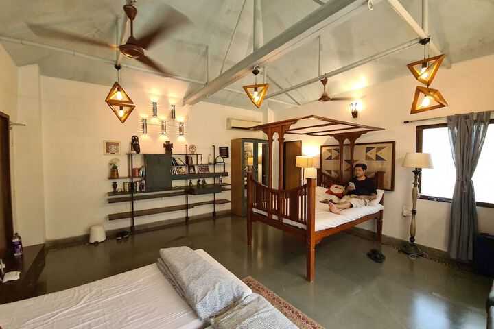 Room 4 of 45