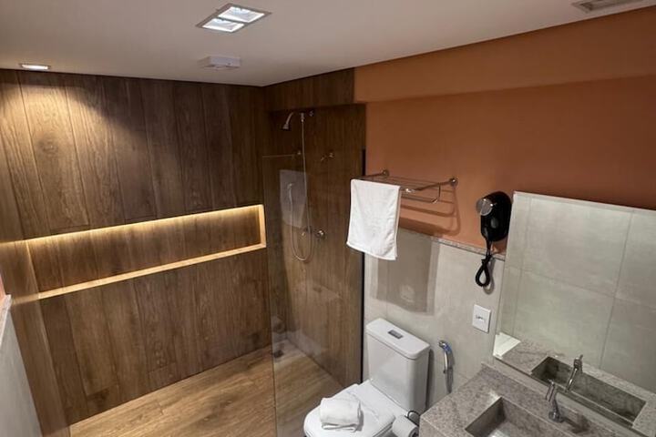 Room 20 of 25