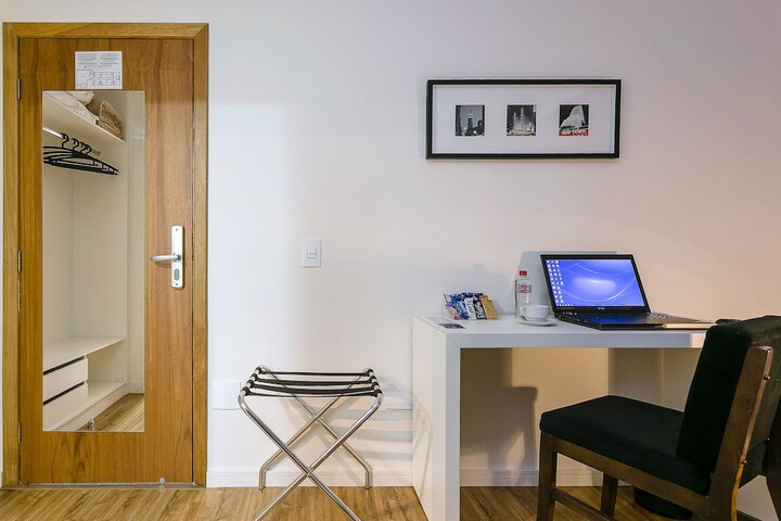 Room 14 of 31