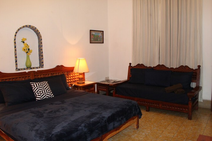 Room 6 of 19