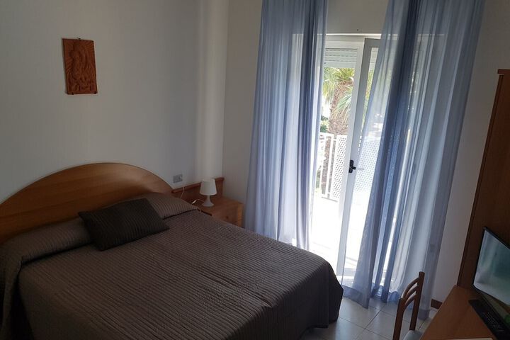 Room 7 of 41