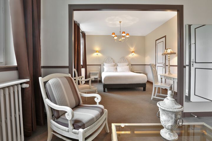Room 15 of 45
