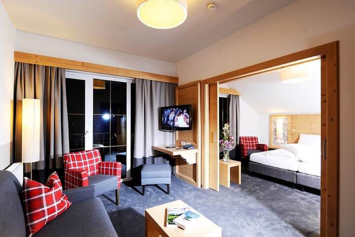 Room 10 of 44