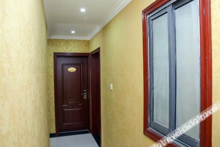 Hotel Interior 7 of 17