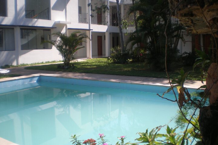 Pool 12 of 43