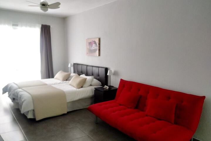 Room 30 of 69