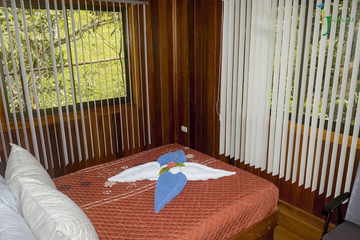 Room 46 of 141