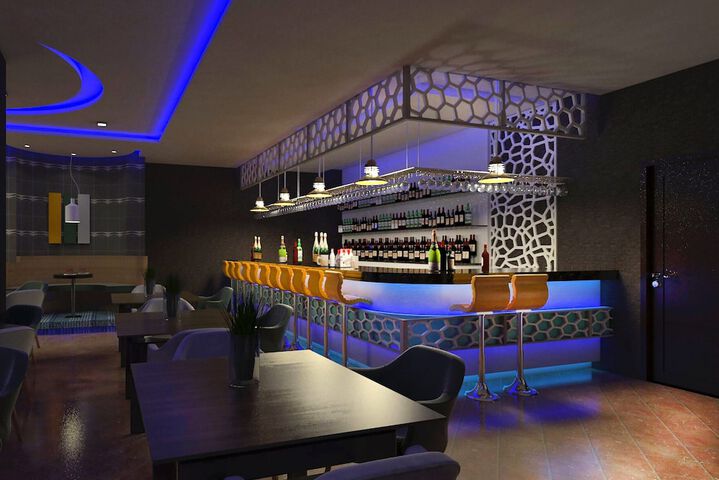 Lounge 50 of 58