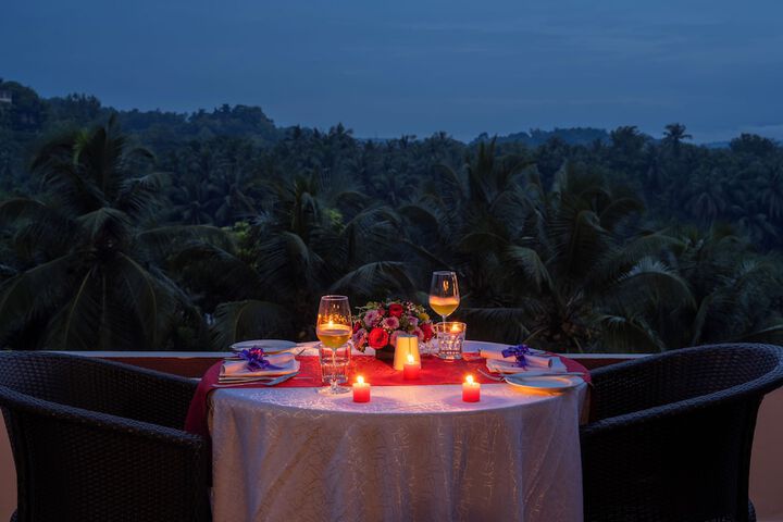 Dining 67 of 87