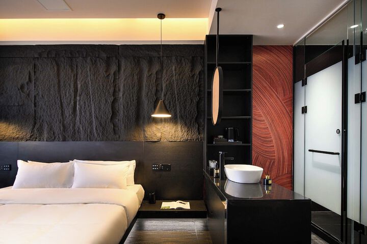 Room 39 of 112