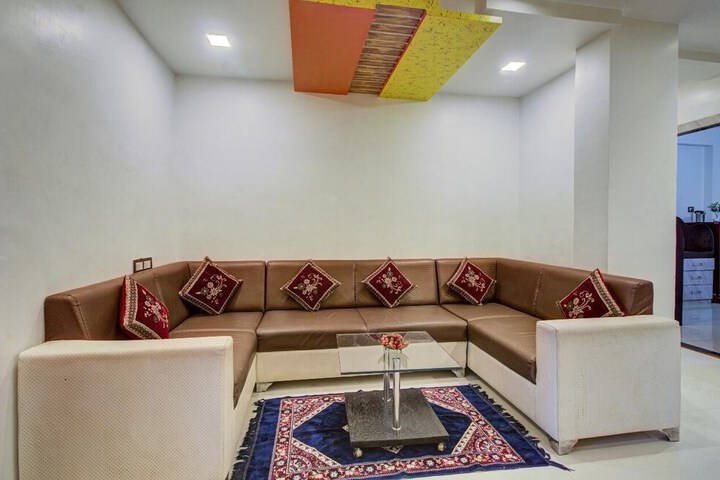 Room 9 of 22