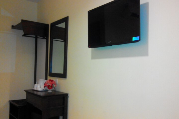 Room 28 of 36