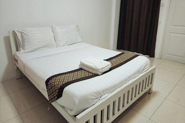 Room 14 of 38