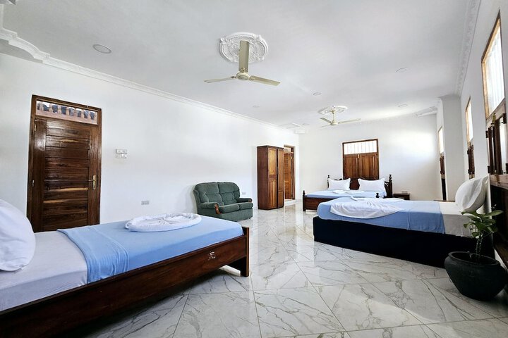 Room 8 of 53