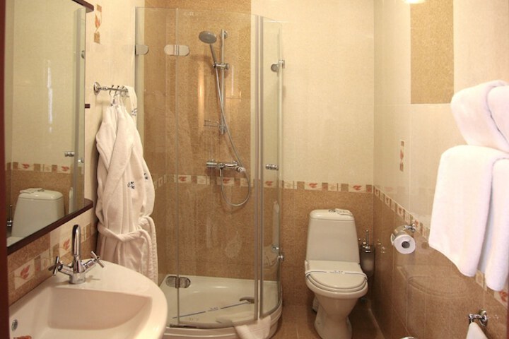 Room 21 of 44