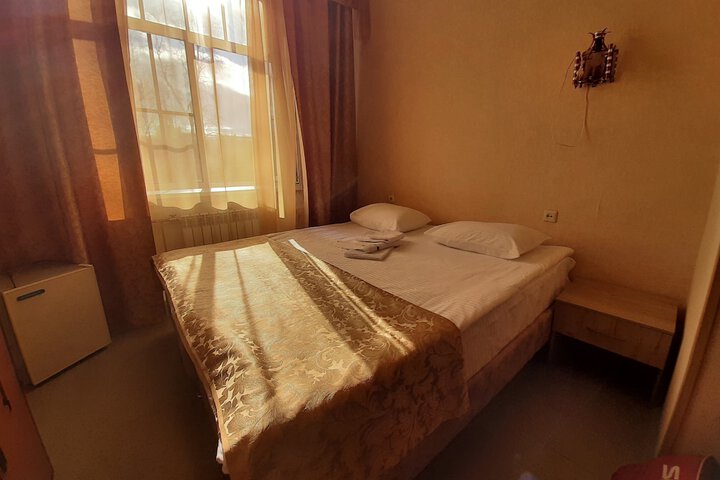 Room 40 of 100