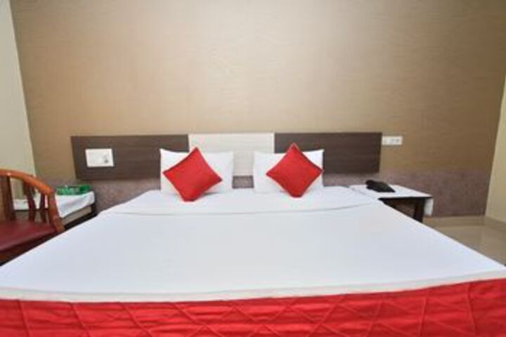 Room 14 of 19