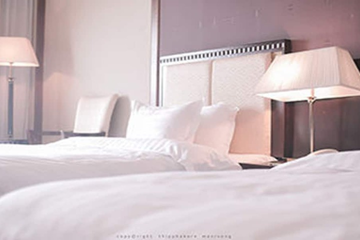 Room 15 of 103