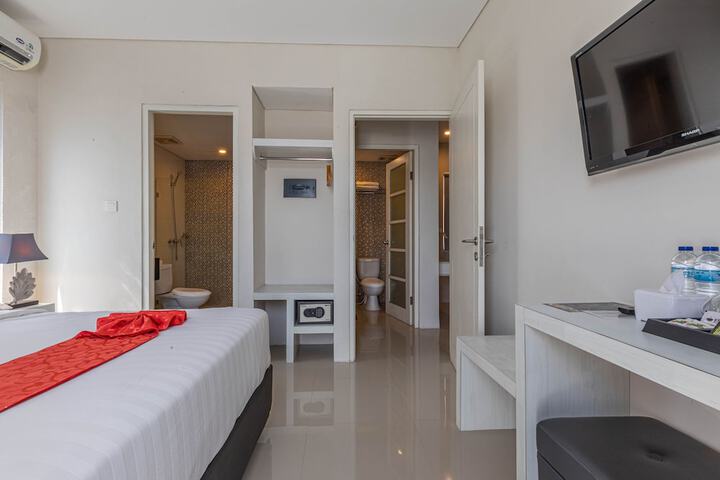 Room 29 of 43