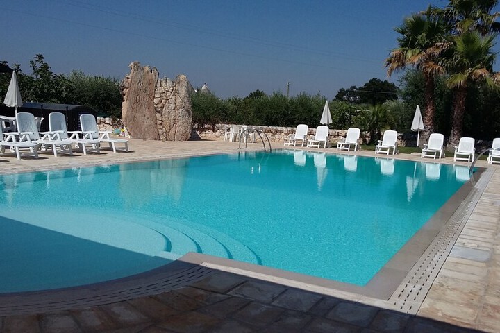 Pool Hotel