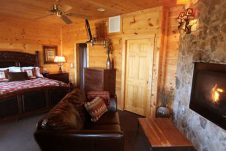 Room 15 of 18
