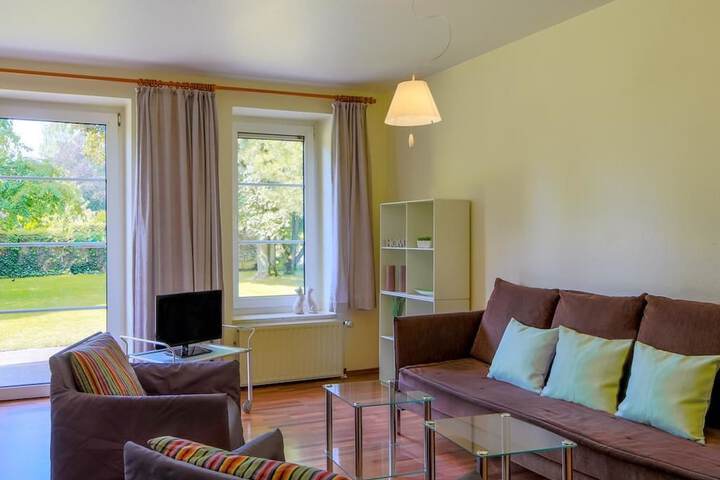 Room 6 of 26