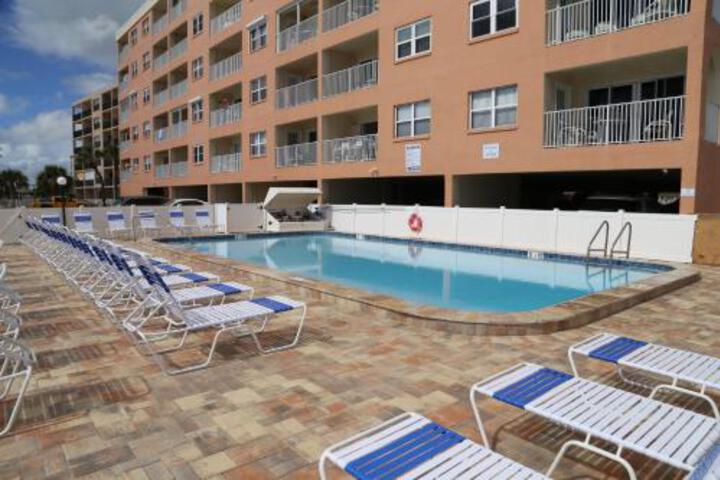 309 Beach Place Condos in St. Pete Beach, FL