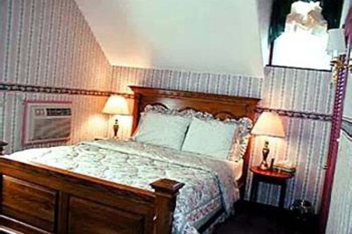 Room 16 of 27