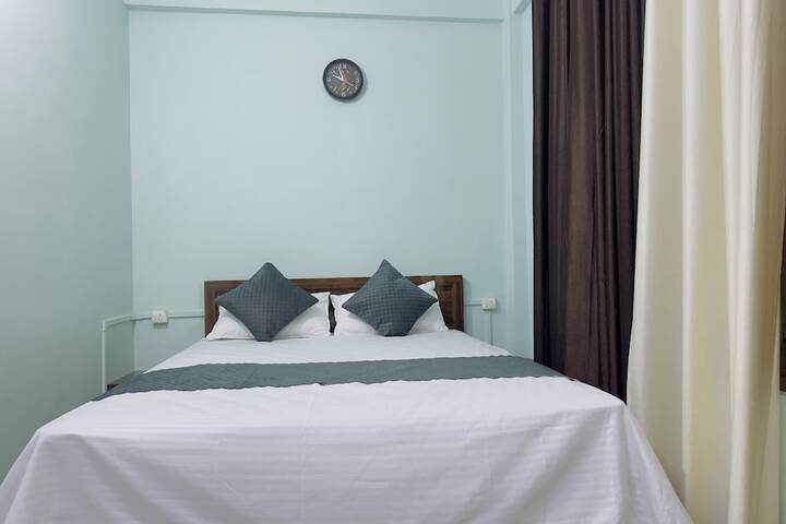 Room 3 of 5